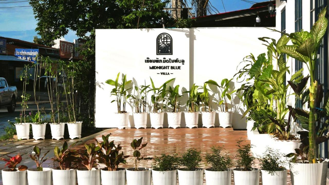 Midnight Blue Guesthouse Luang Prabang Exterior foto