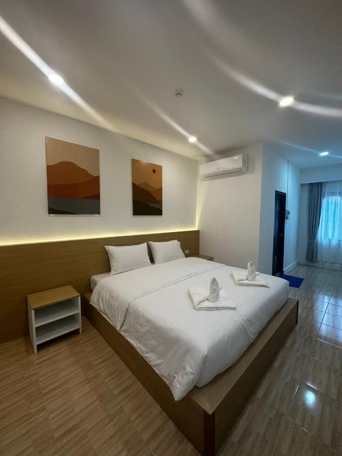 Midnight Blue Guesthouse Luang Prabang Exterior foto