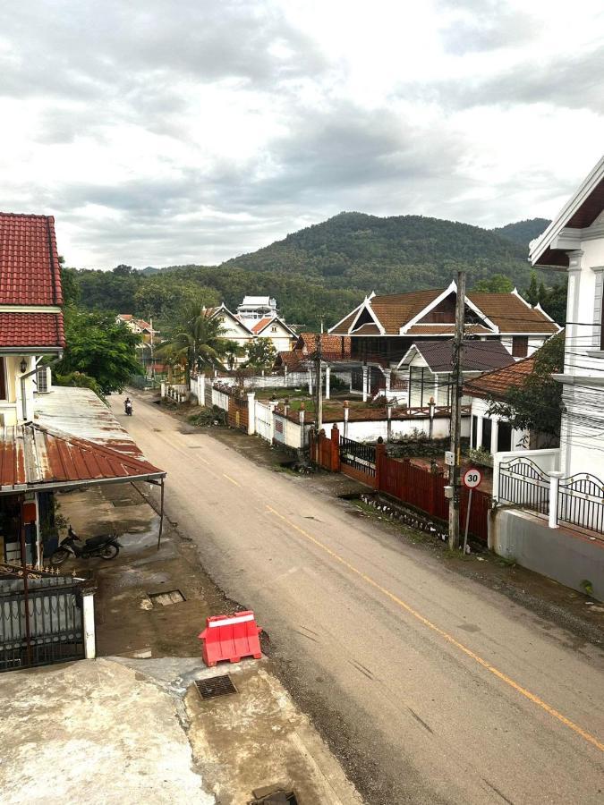 Midnight Blue Guesthouse Luang Prabang Exterior foto