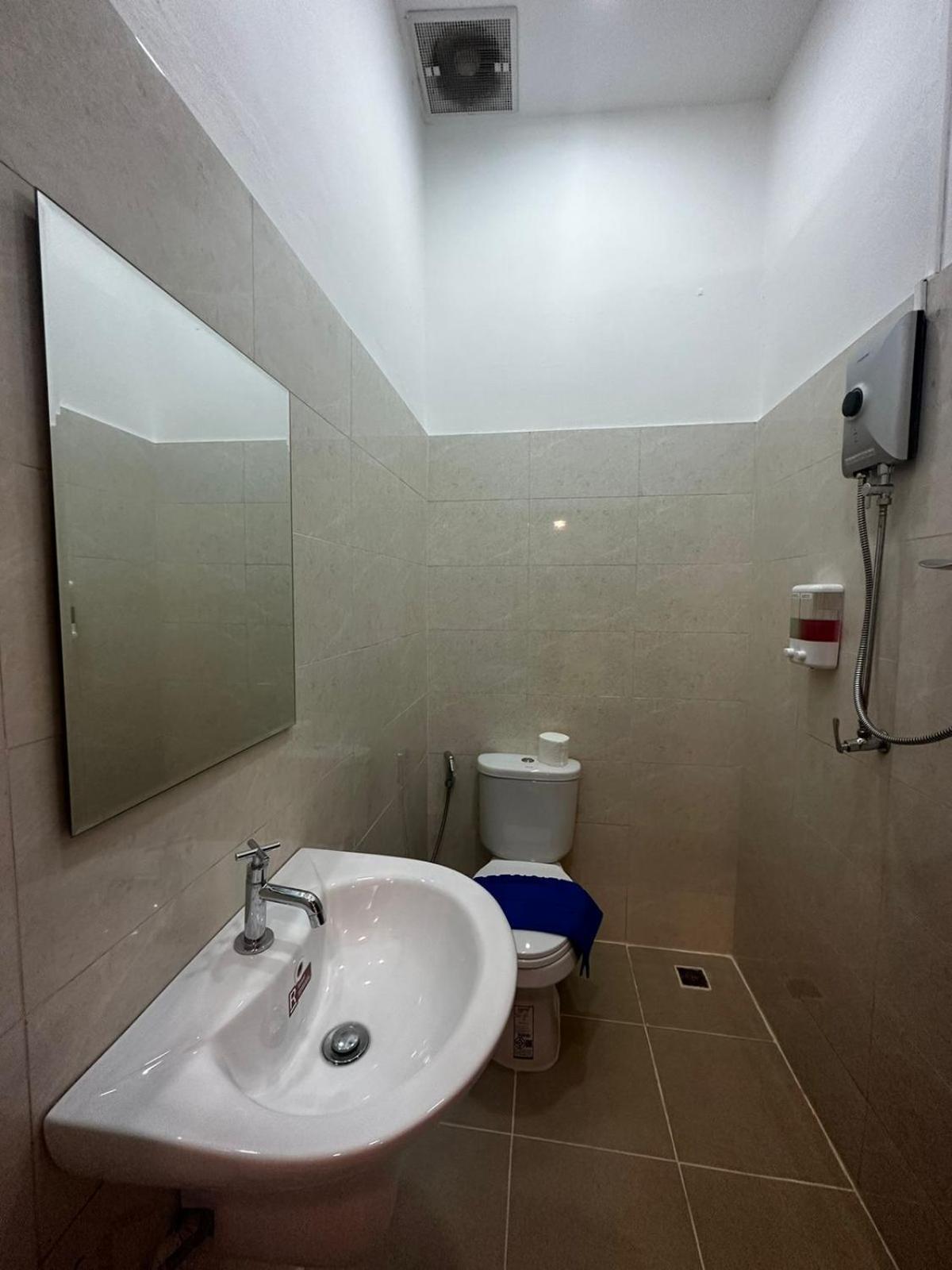 Midnight Blue Guesthouse Luang Prabang Exterior foto
