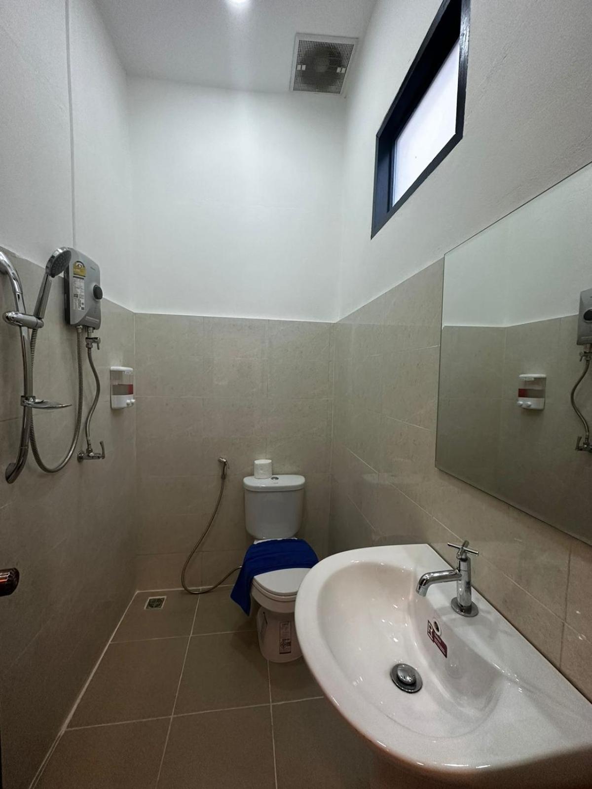 Midnight Blue Guesthouse Luang Prabang Exterior foto